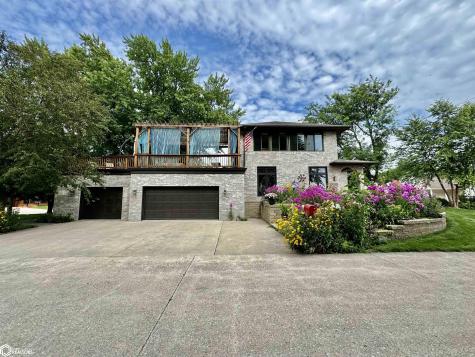 3514 N Shore Drive Clear Lake IA 50428