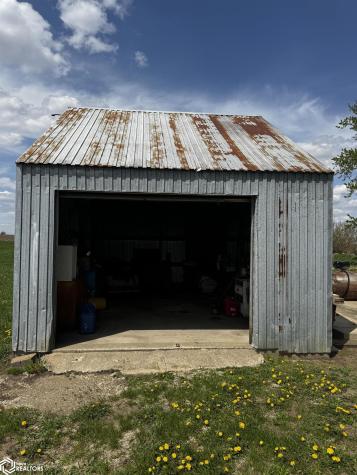 16224 O Avenue Iowa Falls IA 50126