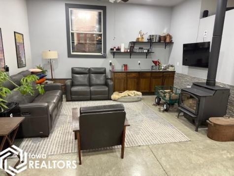 560 N State Street Garner IA 50438