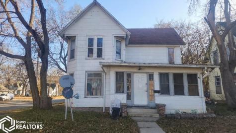 521 N Delaware Avenue Mason City IA 50401