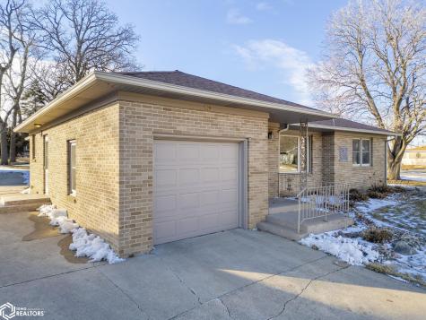 519 17th Street W Clear Lake IA 50428
