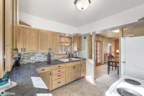 519 17th Street W Clear Lake IA 50428