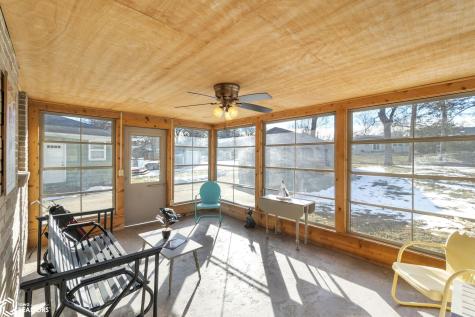 519 17th Street W Clear Lake IA 50428
