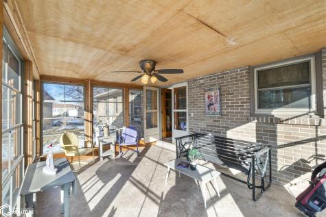 519 17th Street W Clear Lake IA 50428