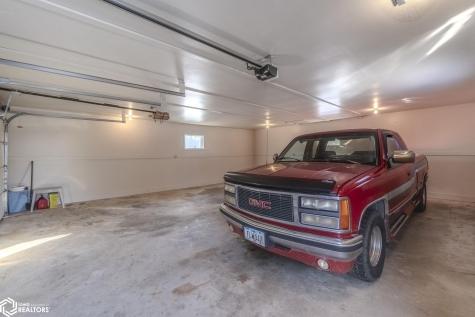 519 17th Street W Clear Lake IA 50428