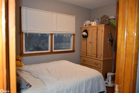 11642 Highway S33 Iowa Falls IA 50126