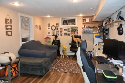 11642 Highway S33 Iowa Falls IA 50126