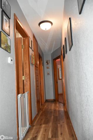 11642 Highway S33 Iowa Falls IA 50126