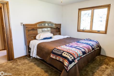 3307 140th Street Belmond IA 50421