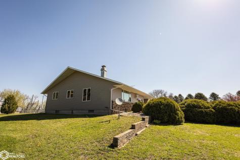 3307 140th Street Belmond IA 50421