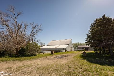 3307 140th Street Belmond IA 50421