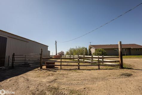 3307 140th Street Belmond IA 50421