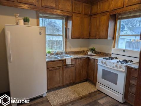 7 S Louisiana Avenue Mason City IA 50401