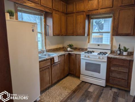 7 S Louisiana Avenue Mason City IA 50401