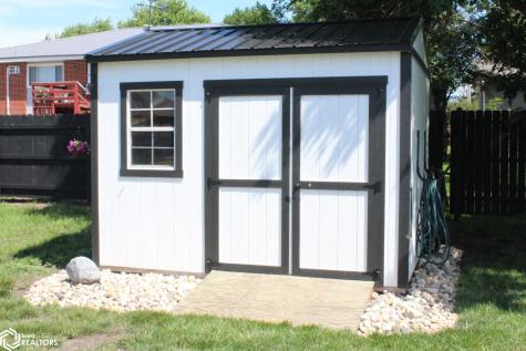 750 Pebblestone Lane Garner IA 50438