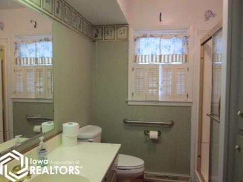 811 8th NE Belmond IA 50421