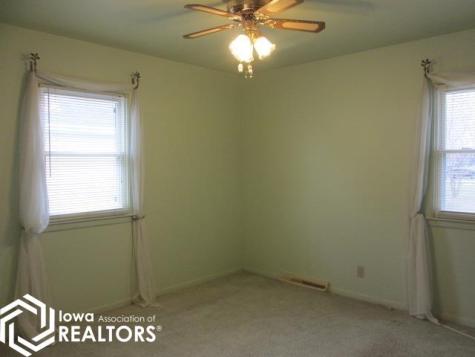 811 8th NE Belmond IA 50421