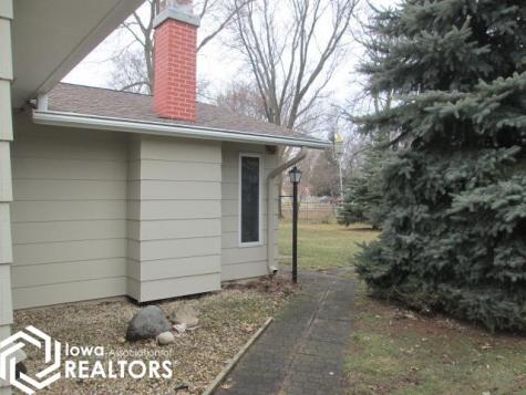 811 8th NE Belmond IA 50421