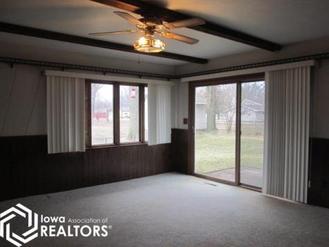 811 8th NE Belmond IA 50421