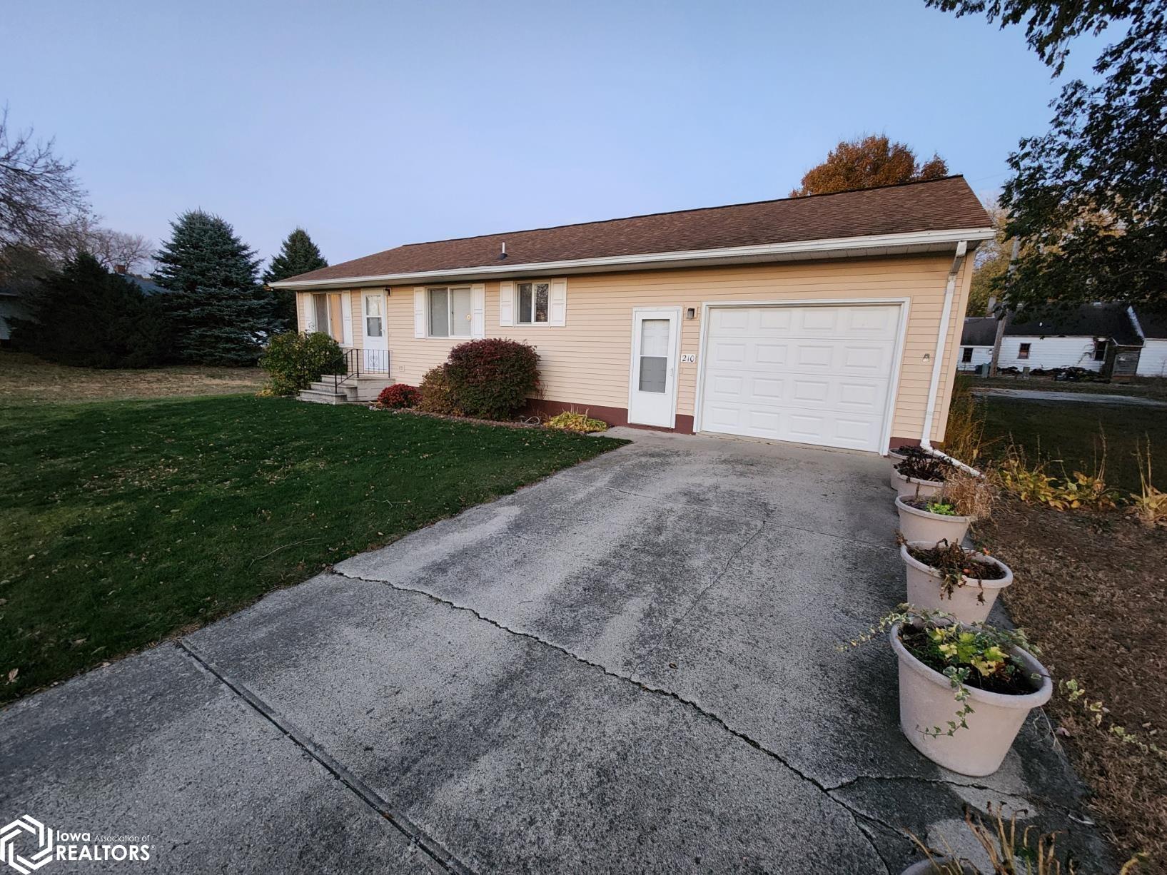 210 N Mill Road Buffalo Center IA 50424