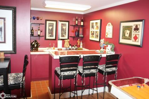 1077 Meadow Lake Drive Mason City IA 50401