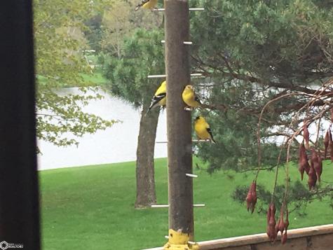 1077 Meadow Lake Drive Mason City IA 50401