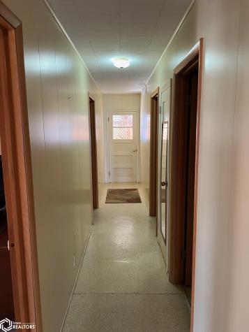 1884 Obrien Avenue Clarion IA 50525
