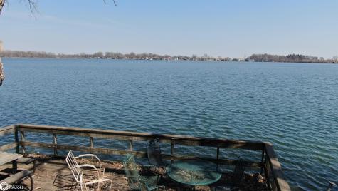 1884 Obrien Avenue Clarion IA 50525