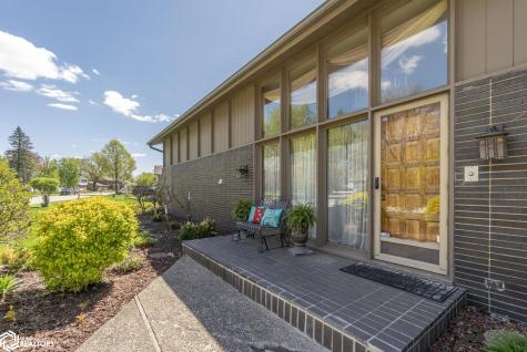 154 Lakeview Drive Mason City IA 50401
