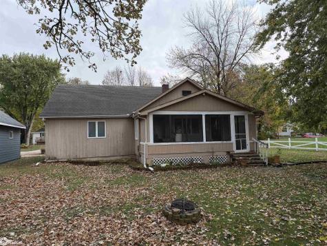 211 Mars Hill Drive Clear Lake IA 50428