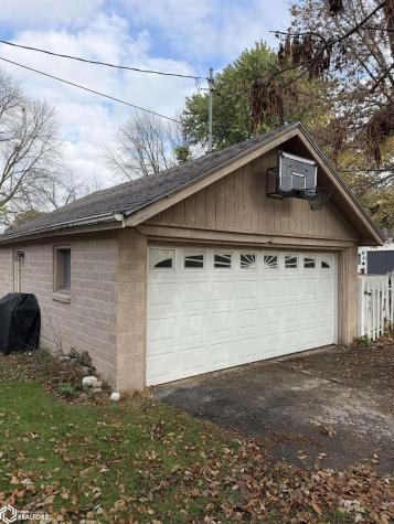 211 Mars Hill Drive Clear Lake IA 50428