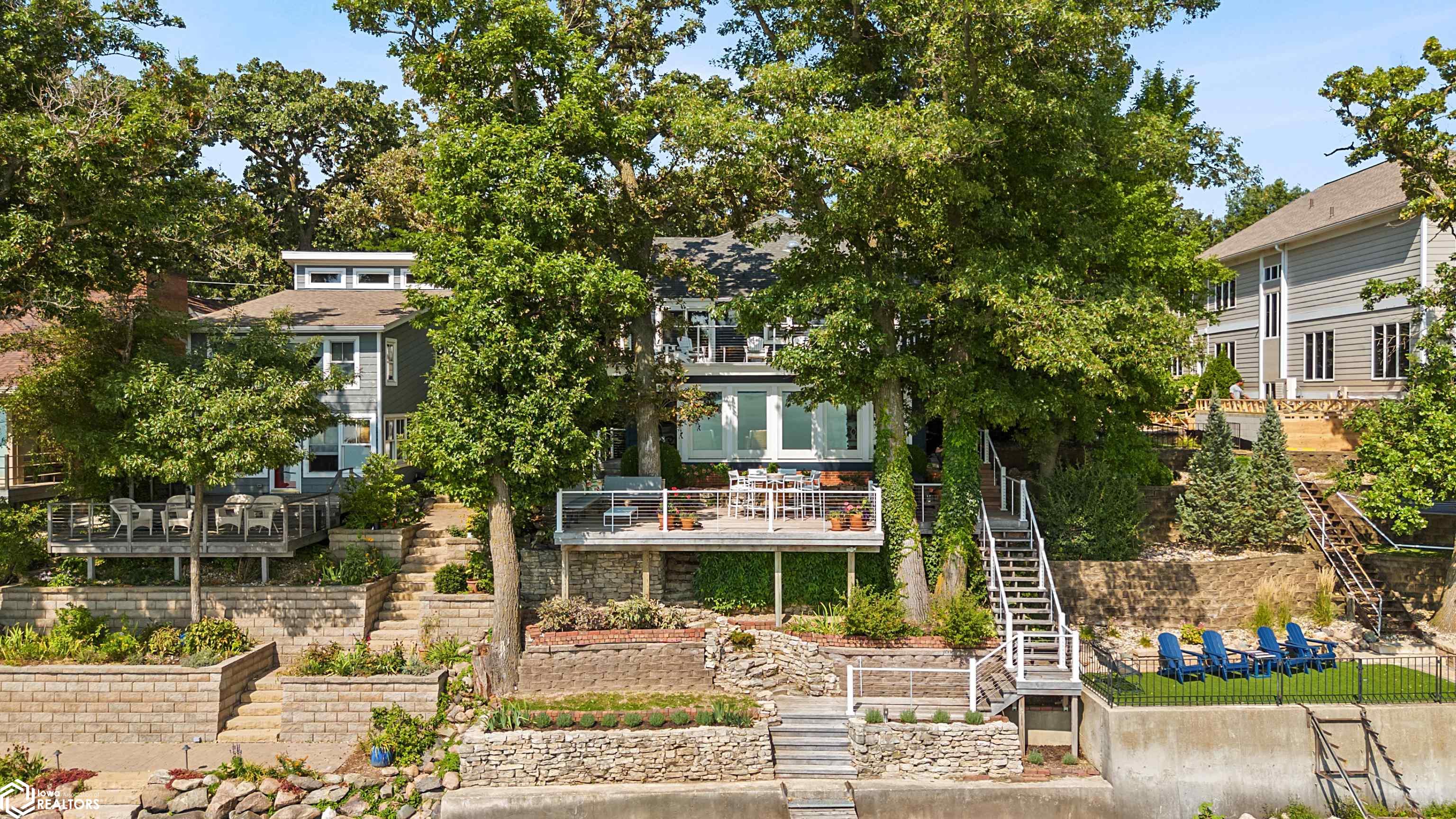 1517 N Shore Drive Clear Lake IA 50428