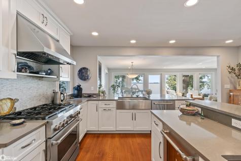 1517 N Shore Drive Clear Lake IA 50428