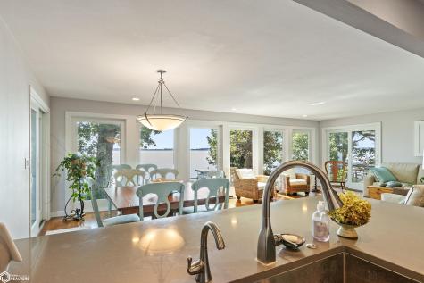 1517 N Shore Drive Clear Lake IA 50428