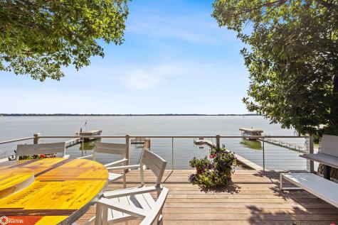 1517 N Shore Drive Clear Lake IA 50428