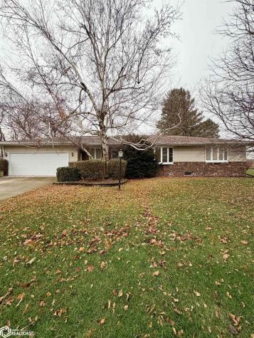 213 8th Street SE Clarion IA 50525