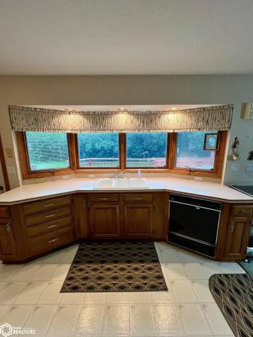 213 8th Street SE Clarion IA 50525