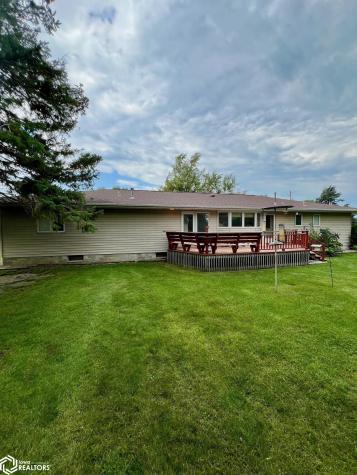 213 8th Street SE Clarion IA 50525