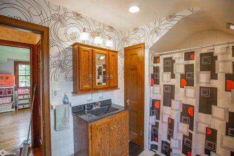 716 S Jones Street Algona IA 50511