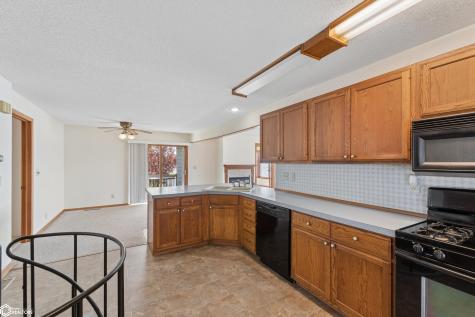 306 E Lake Street Ventura IA 50482