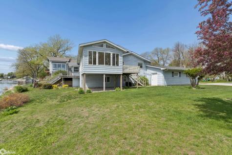 306 E Lake Street Ventura IA 50482