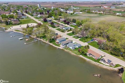 306 E Lake Street Ventura IA 50482