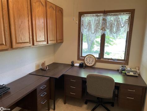 2530 River Road Iowa Falls IA 50126