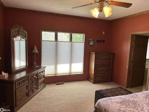 2530 River Road Iowa Falls IA 50126