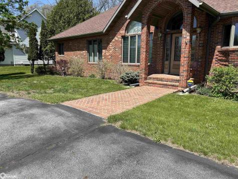 2530 River Road Iowa Falls IA 50126