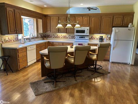 2530 River Road Iowa Falls IA 50126