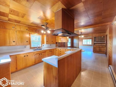 504 South Street Plymouth IA 50464