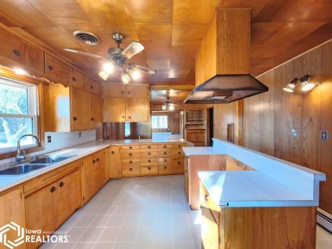 504 South Street Plymouth IA 50464