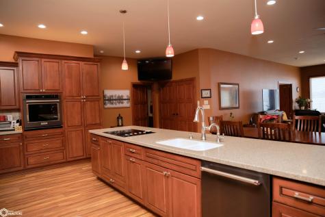 1816 Obrien Avenue Clarion IA 50525