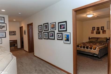 1816 Obrien Avenue Clarion IA 50525